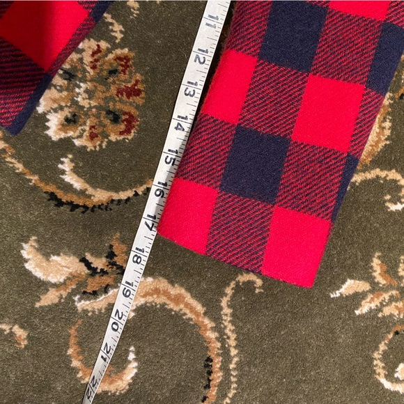 J.crew womens pea coat BNWOT, size 4 fits small/ fits more like size 0 or 00 - Picture 5 of 7